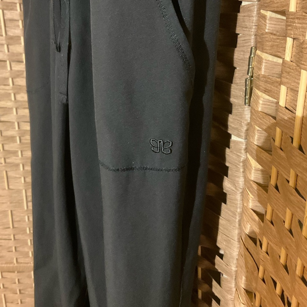 Albion Everyday Black Jumpsuit - Picture 8 of 10